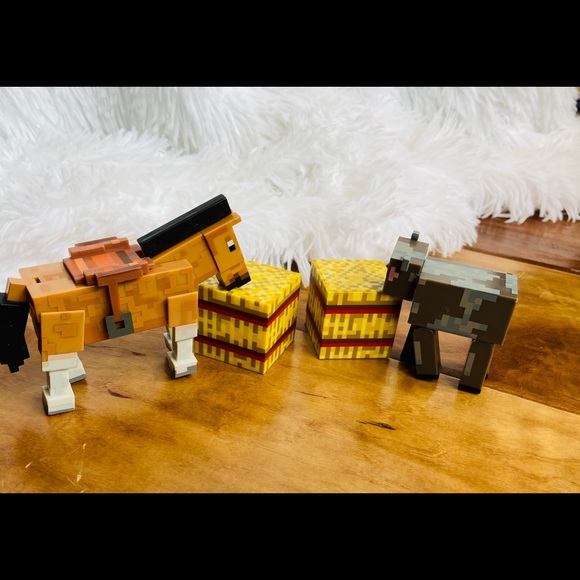 Minecraft 16pc set - Picture 3 of 7